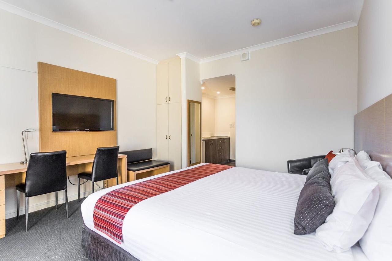 Country Comfort Perth Exterior foto